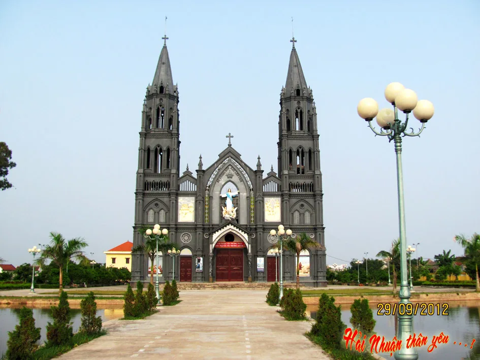 Nhà thờ giáo xứ Hải Nhuận, xã Hải Lộc (cũ), Hải Hậu