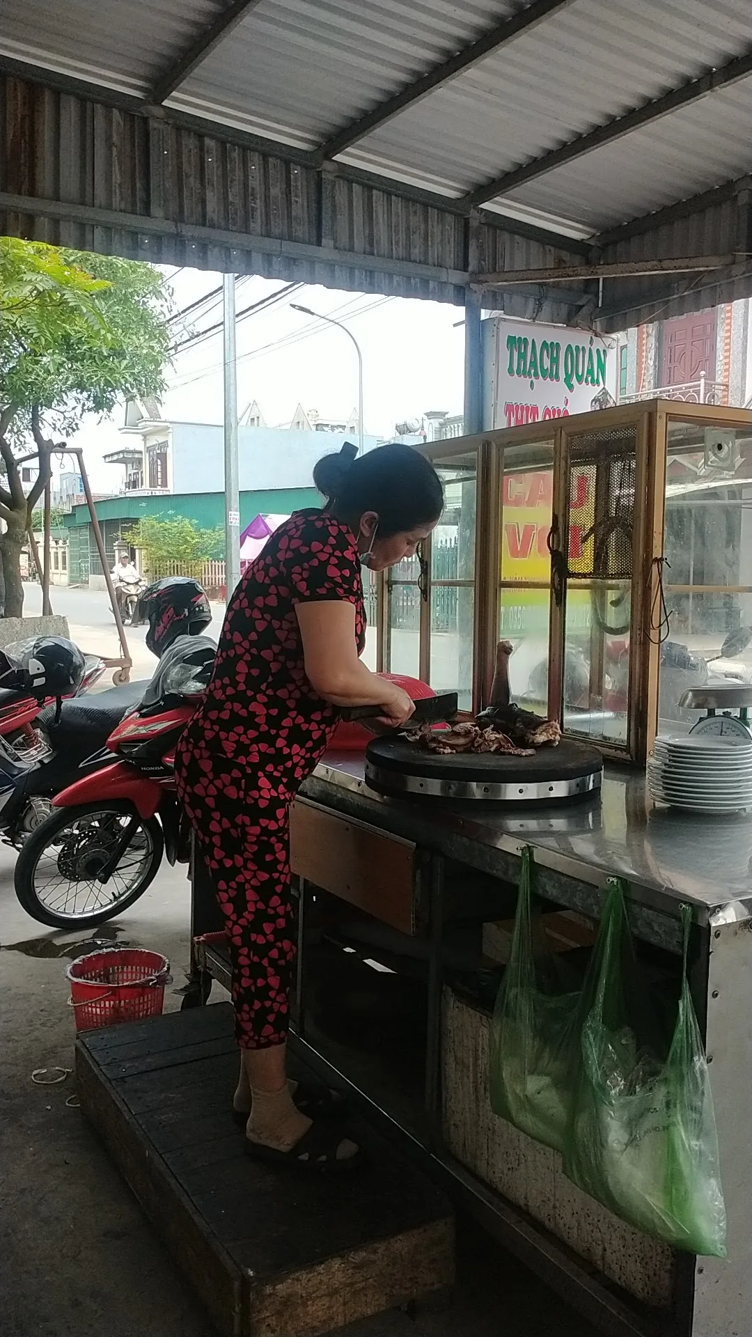 Ảnh Nhà Hàng Thịt Chó “ Thạch Quán “
