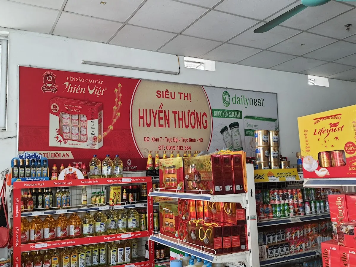 Ảnh Siêu Thi Huyền Thương
