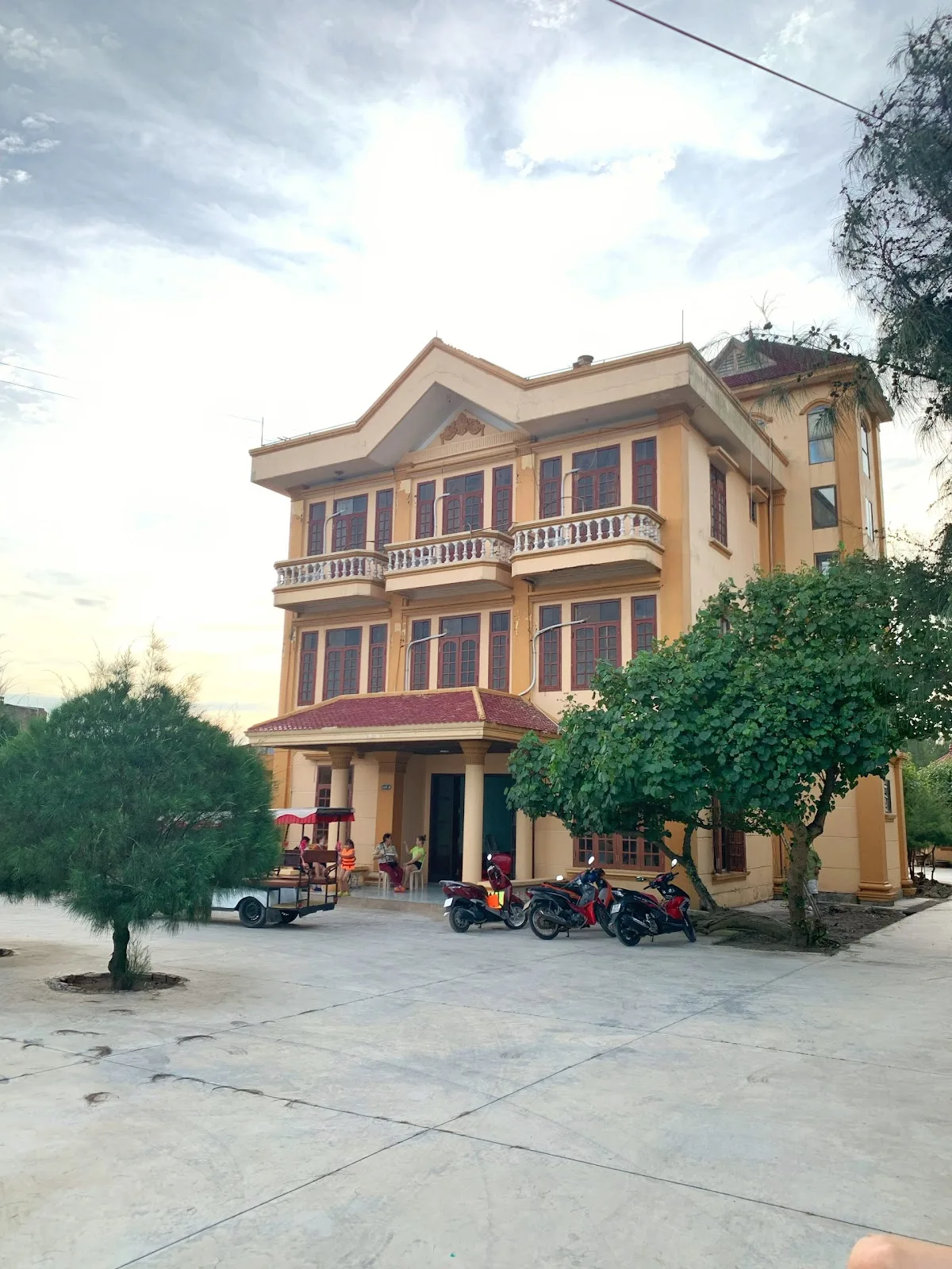 Ảnh Khách Sạn Hồng Quang