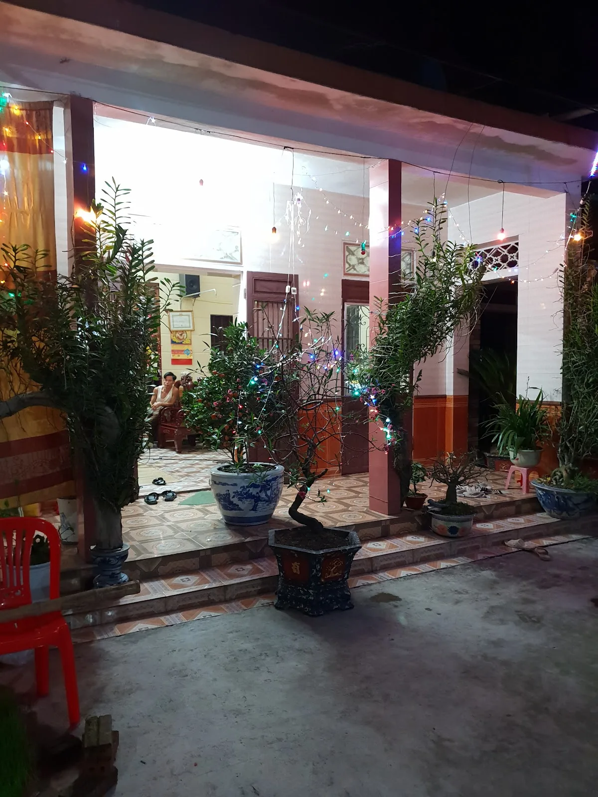 Ảnh Bia Hơi Sài Gòn Tuấn Sự