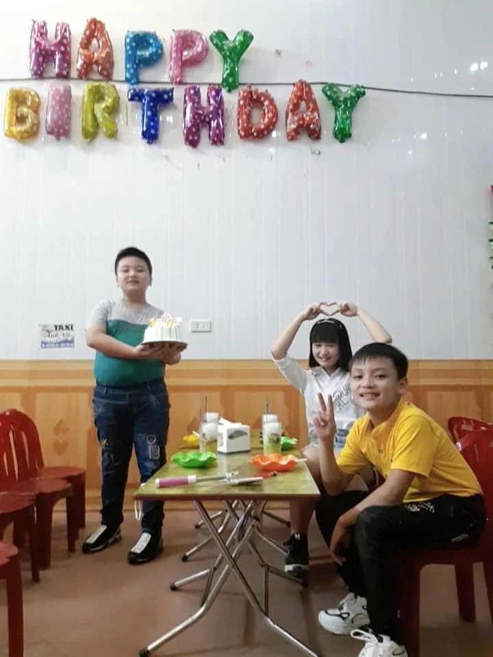 Ảnh Gia Đình Thành Mai
